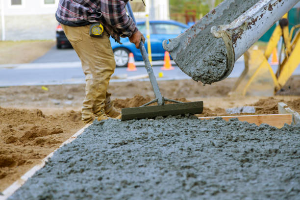 Best Driveway Concrete Repair  in Sullivan Gardens, TN
